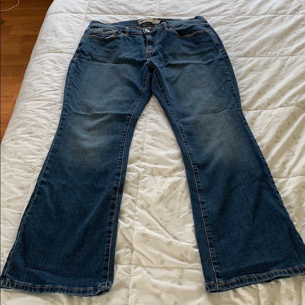 Lightly worn Levi’s 515 Jeans